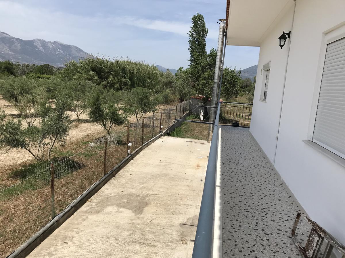 Villa Filoxenia Amarynthos Exterior photo